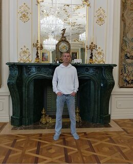 Артём